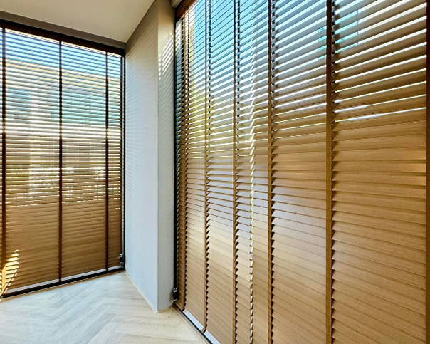 ตัวอย่างงานผ้าม่านสไตล์โมเดิร์น